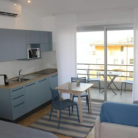Apartment Alloggio Vista Mare *